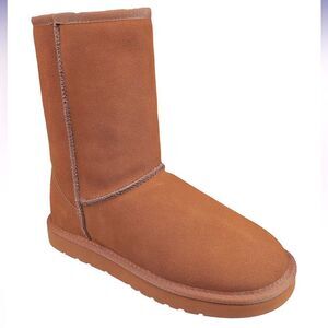 Lamo Water & Stain Resistant Premium Suede Boot- Kora size 10